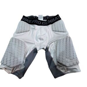 Nike Pro Combat Light Grey Padded Football Short, size M.